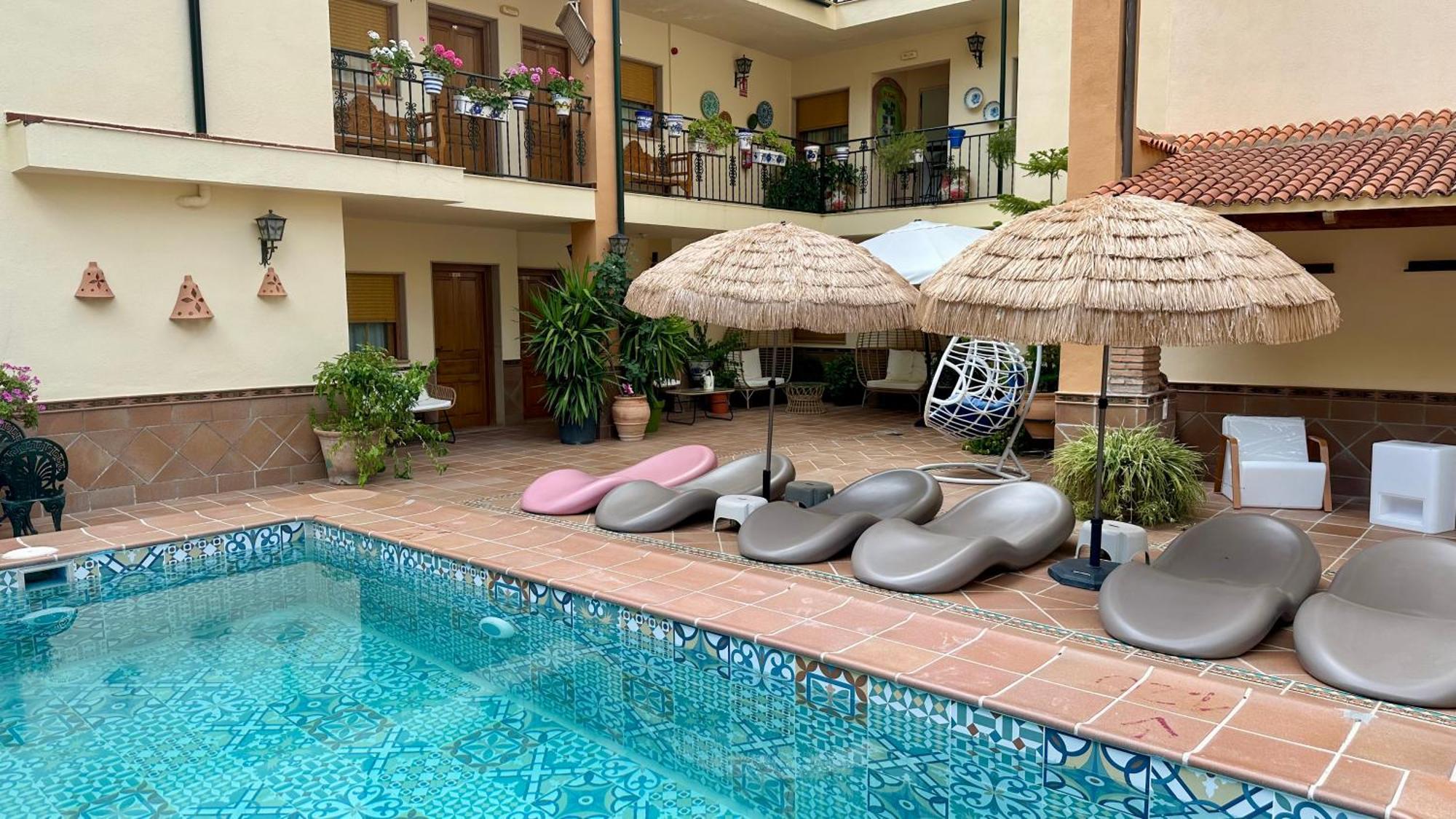 Hotel El Curro Burunchel Εξωτερικό φωτογραφία