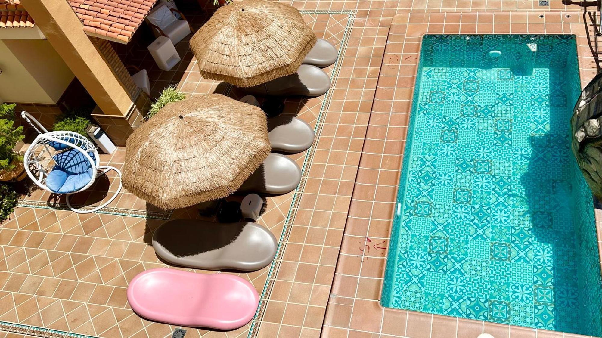 Hotel El Curro Burunchel Εξωτερικό φωτογραφία