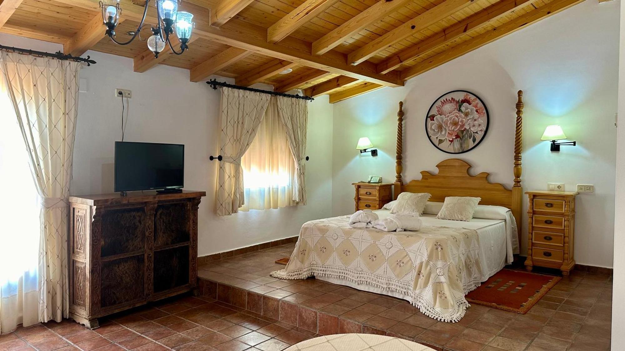 Hotel El Curro Burunchel Εξωτερικό φωτογραφία